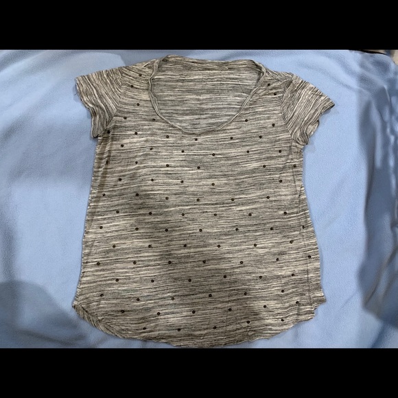 CLOTHING - Picture 11 of 11